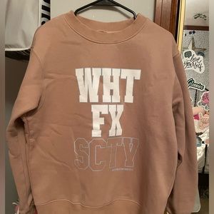 s/m white fox crewneck
